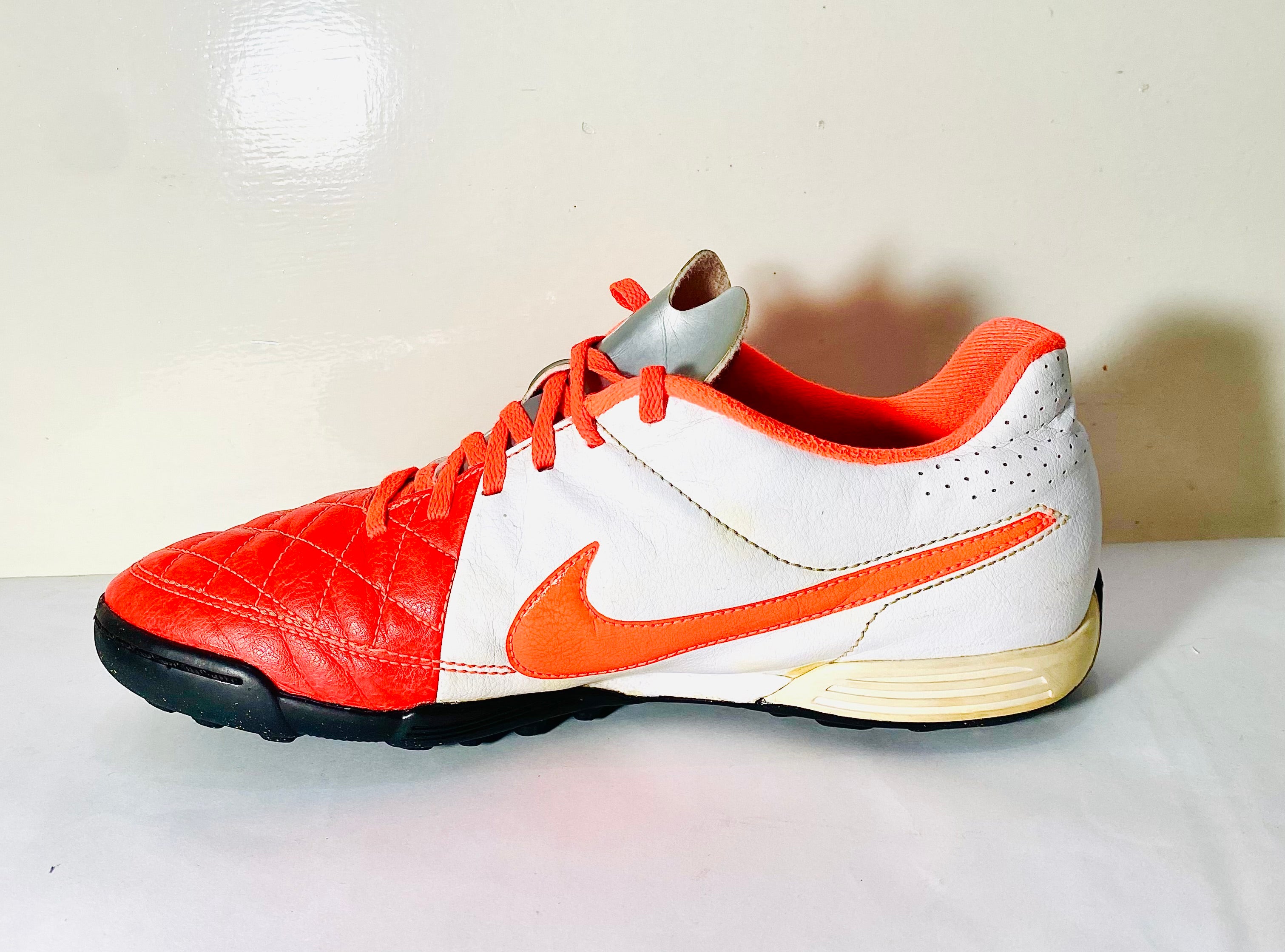 NIKE TIEMPO RIO II