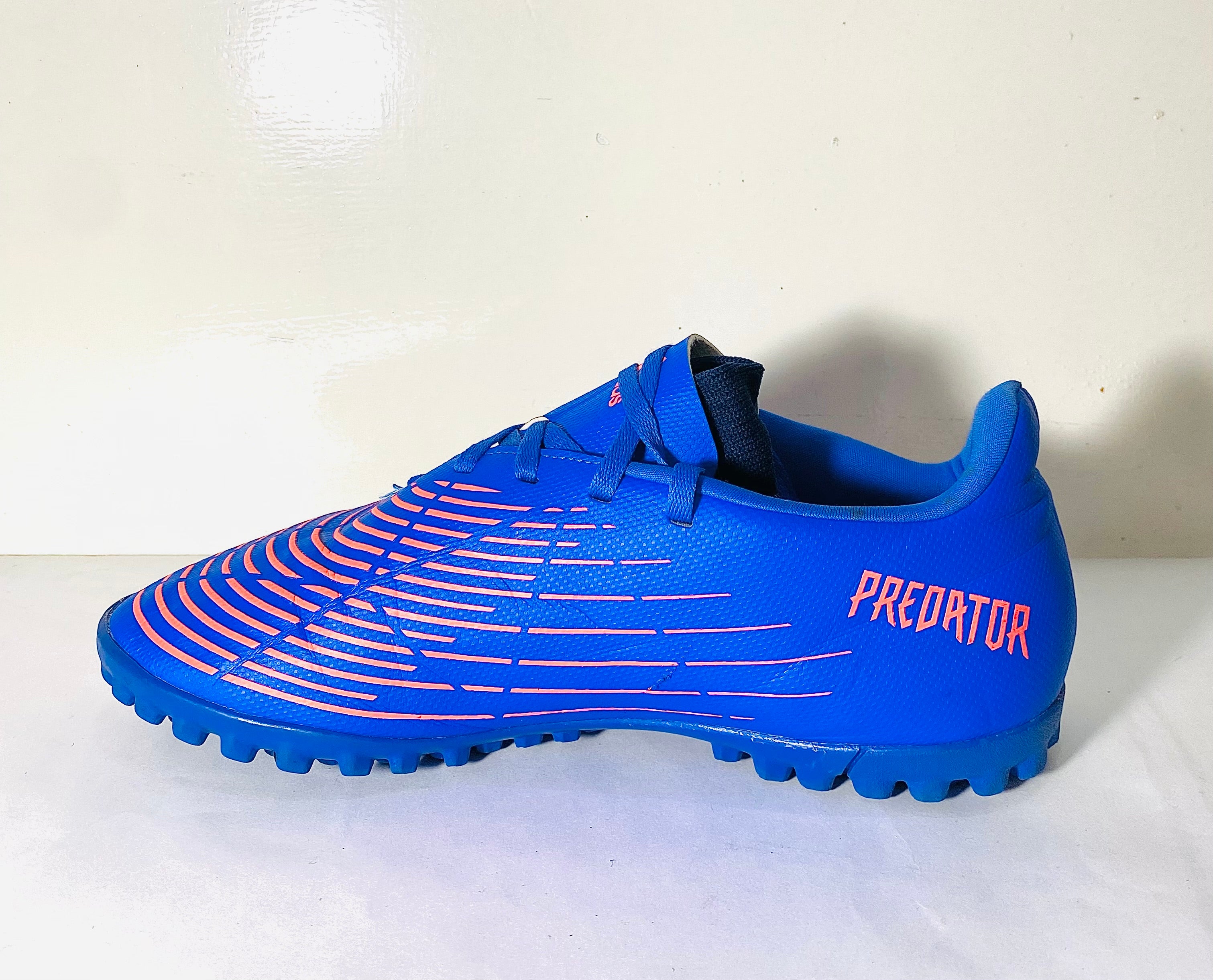 ADIDAS PREDATOR EDGE .4