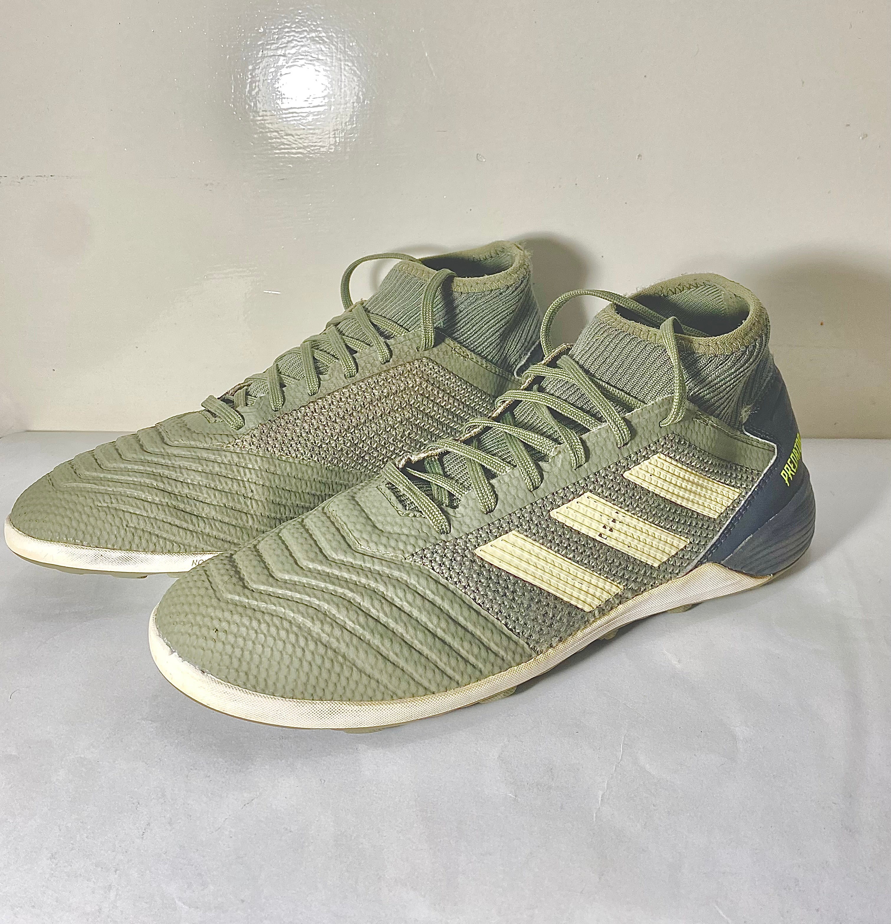 ADIDAS PREDATOR 19.3 Turf Grippers