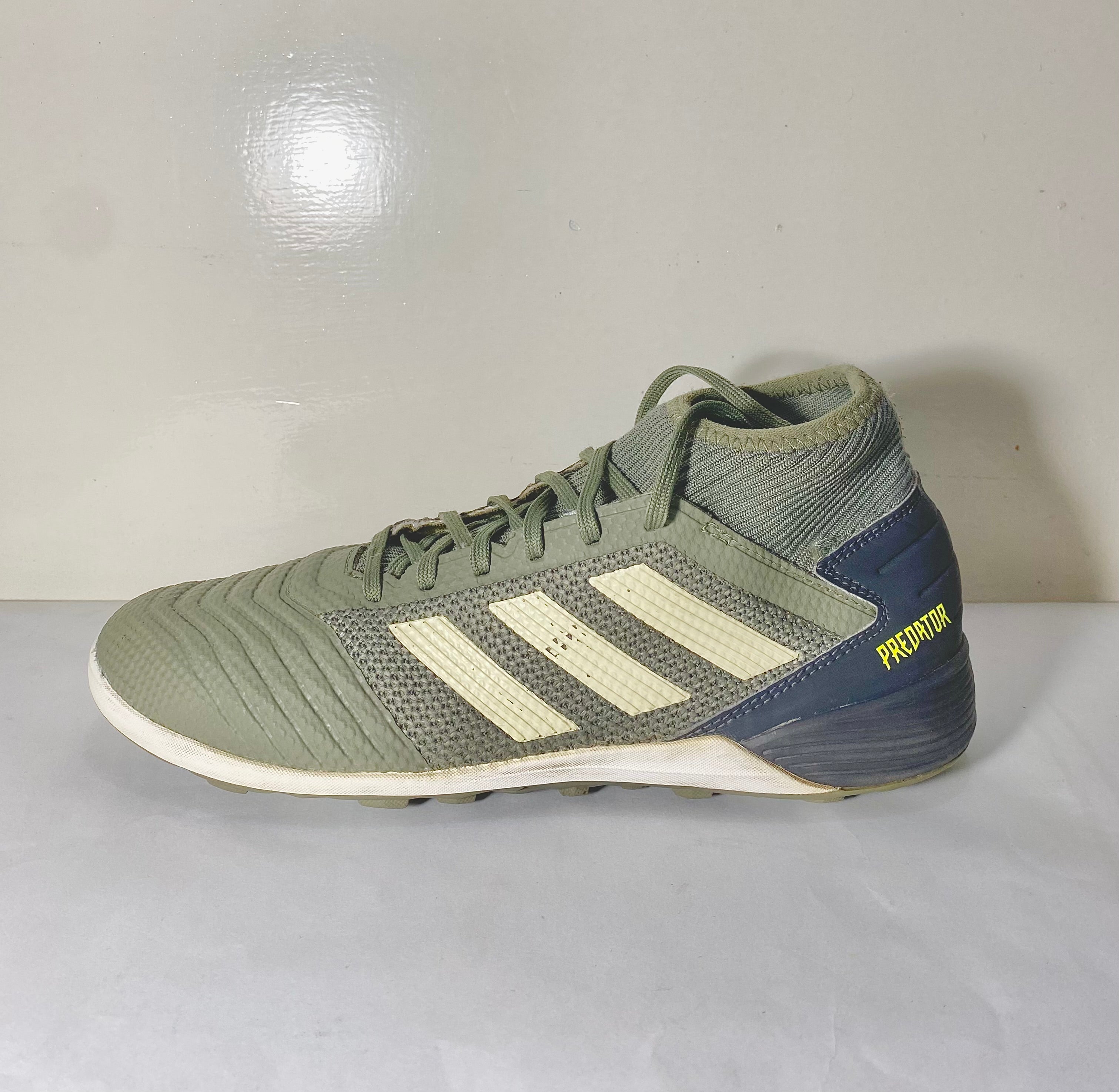 ADIDAS PREDATOR 19.3 Turf Grippers